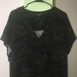 Camo top